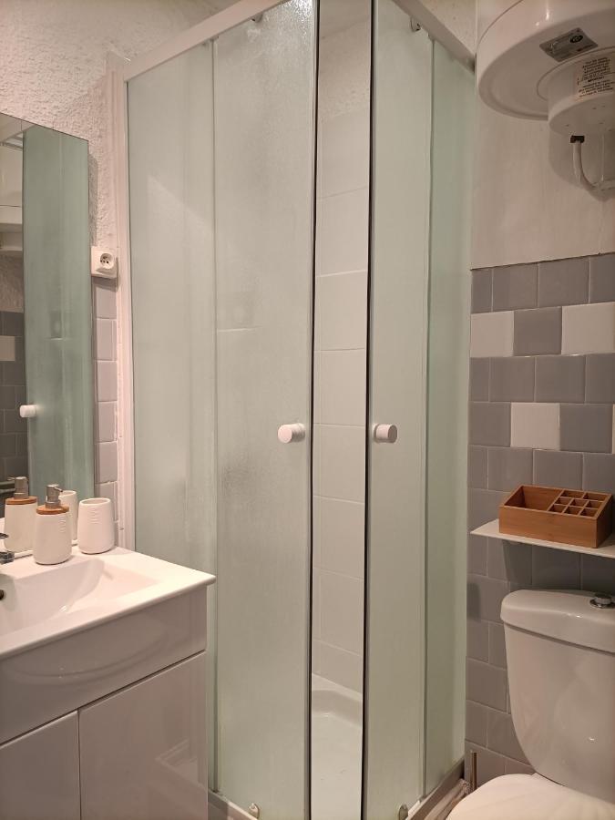 Charmant Appartement Bord De Mer อาร์เจเลส-ซัวร์-แมร์ ภายนอก รูปภาพ